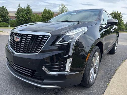 Black Metallic 2024 Cadillac XT5 Premium Luxury