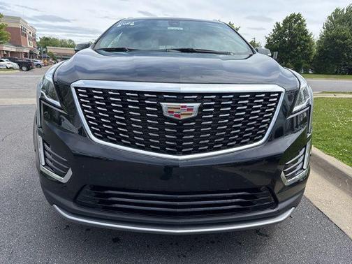 Black Metallic 2024 Cadillac XT5 Premium Luxury