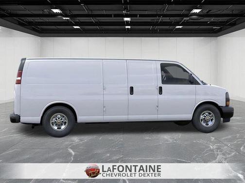 Summit White 2026 Chevrolet Express 3500 Work Van