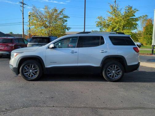 2017 GMC Acadia SLT-1