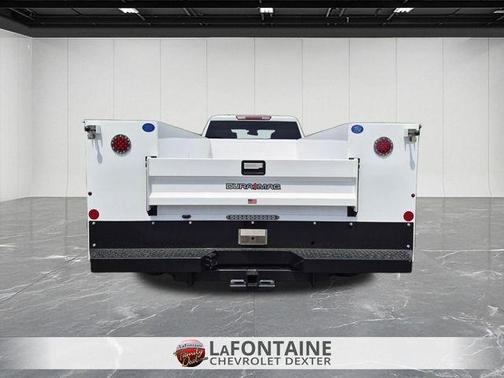 Summit White 2025 Chevrolet Silverado 3500 WT