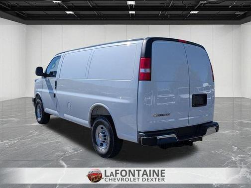 2025 Chevrolet Express 2500 Work Van