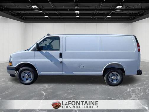 2025 Chevrolet Express 2500 Work Van