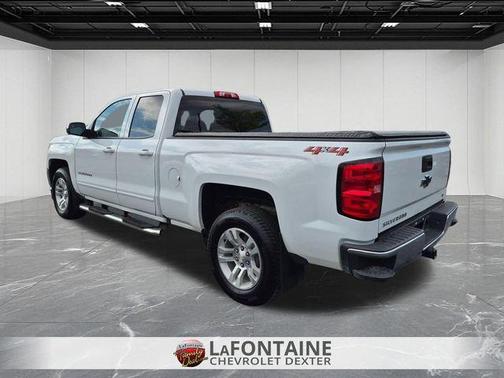 Summit White 2018 Chevrolet Silverado 1500 LT