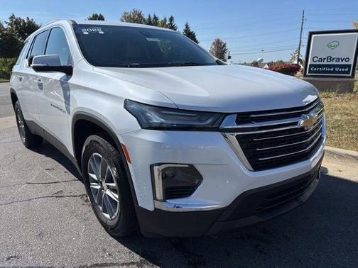 2022 Chevrolet Traverse LT Cloth