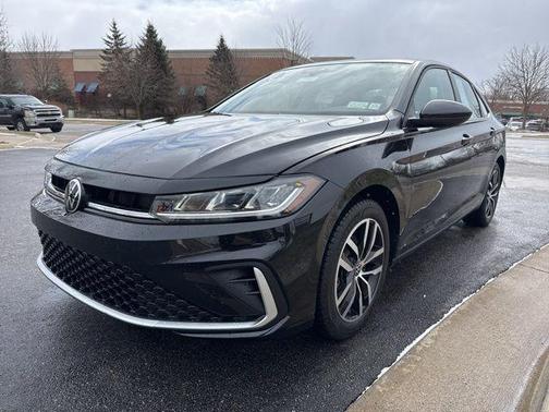 2025 Volkswagen Jetta 1.5T SE