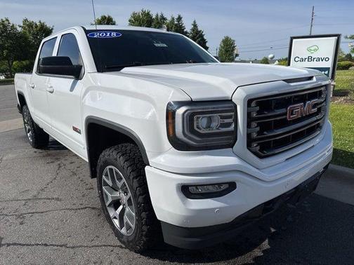 Summit White 2018 GMC Sierra 1500 SLT