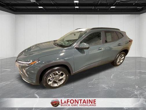 2025 Chevrolet Trax LT