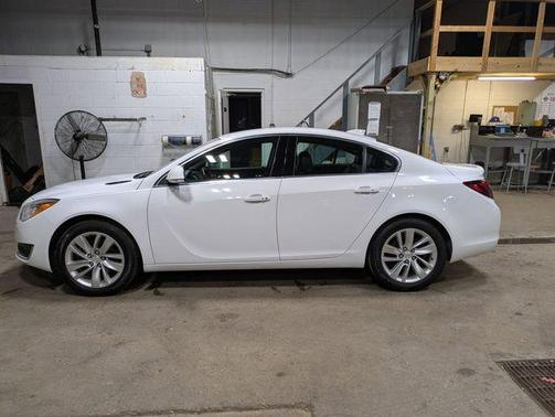 2016 Buick Regal Turbo Premium II
