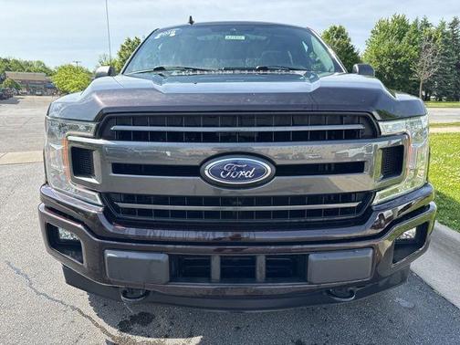 Magma Red Metallic 2019 Ford F-150 XLT