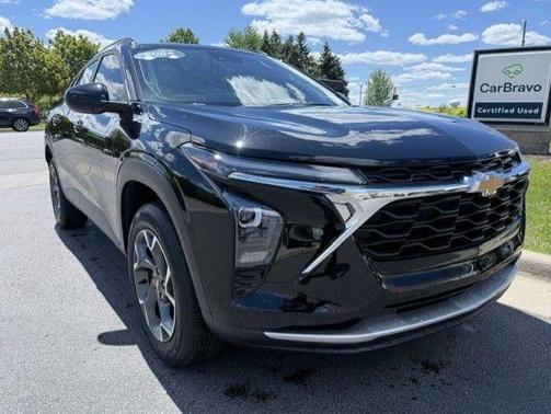 Black Metallic 2024 Chevrolet Trax LT