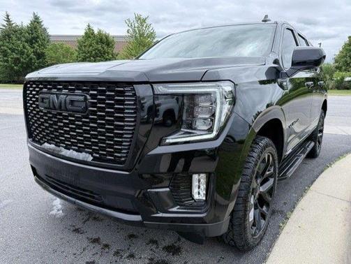 Onyx Black 2023 GMC Yukon SLT