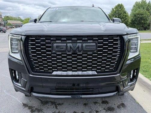 Onyx Black 2023 GMC Yukon SLT