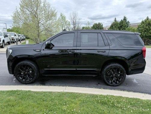 Onyx Black 2023 GMC Yukon SLT