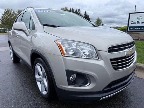 Champagne Silver 2016 Chevrolet Trax LTZ
