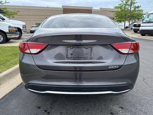 2015 Chrysler 200 Limited