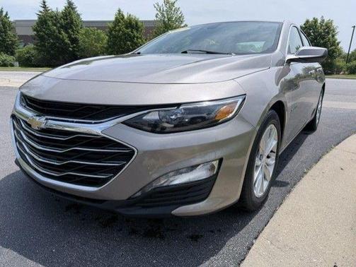 Mineral Gray Metallic 2023 Chevrolet Malibu LT