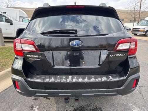 Crystal Black Silica 2018 Subaru Outback 2.5i Premium