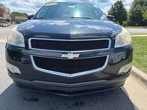 Black Granite Metallic 2012 Chevrolet Traverse 2LT