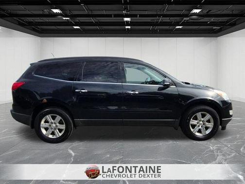 Black Granite Metallic 2012 Chevrolet Traverse 2LT