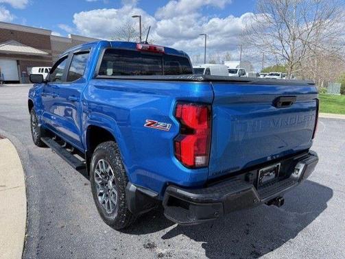Glacier Blue Metallic 2023 Chevrolet Colorado Z71
