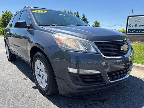 Cyber Gray Metallic 2014 Chevrolet Traverse LS