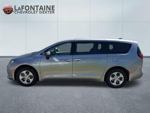 2017 Chrysler Pacifica LX