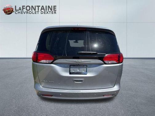 2017 Chrysler Pacifica LX
