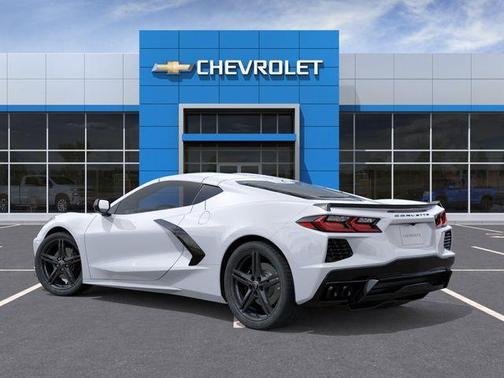 Arctic White 2026 Chevrolet Corvette Stingray w/1LT
