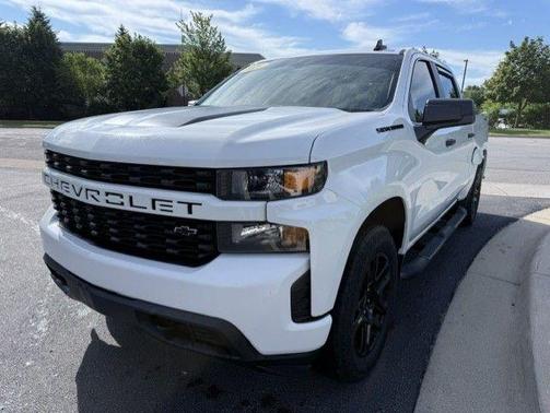 Summit White 2021 Chevrolet Silverado 1500 Custom