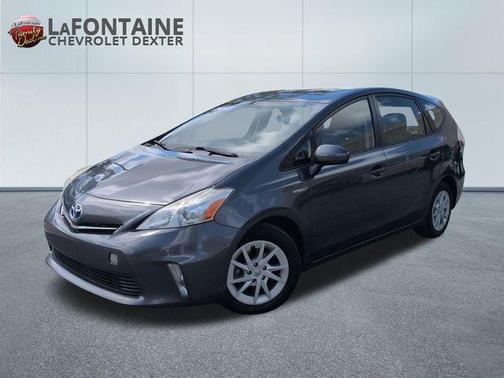 2013 Toyota Prius v Two