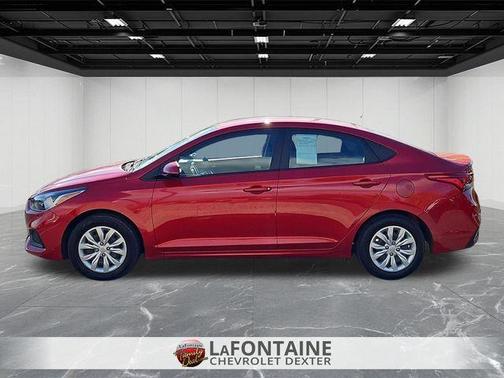 2021 Hyundai Accent SE