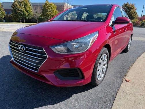 2021 Hyundai Accent SE