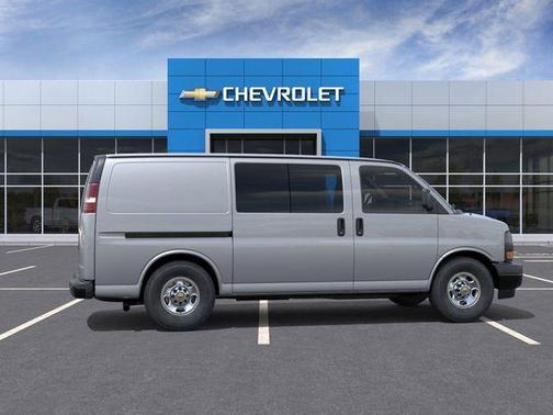 Ice 2026 Chevrolet Express 2500 Work Van
