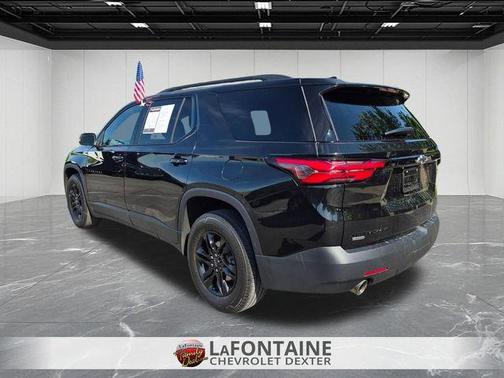 Mosaic Black Metallic 2024 Chevrolet Traverse Limited LT Leather