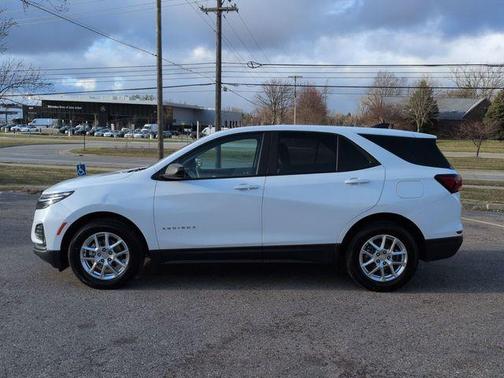 2022 Chevrolet Equinox LS