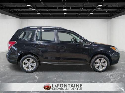 2016 Subaru Forester 2.5i