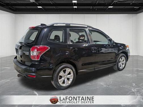 2016 Subaru Forester 2.5i