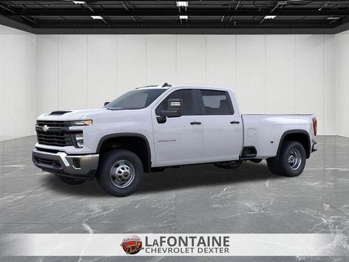 Summit White 2026 Chevrolet Silverado 3500 WT
