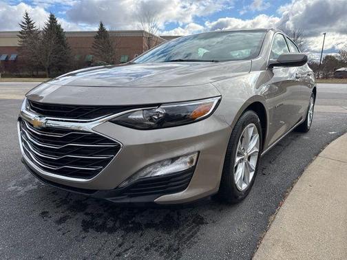 2025 Chevrolet Malibu LT