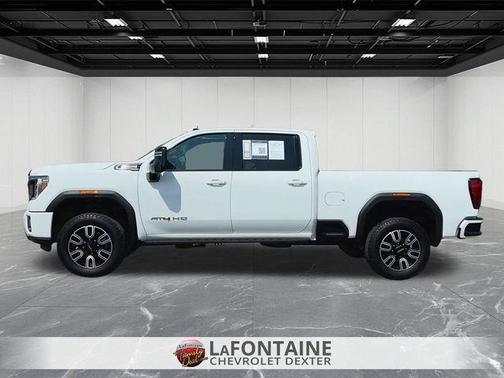 2023 GMC Sierra 2500 AT4