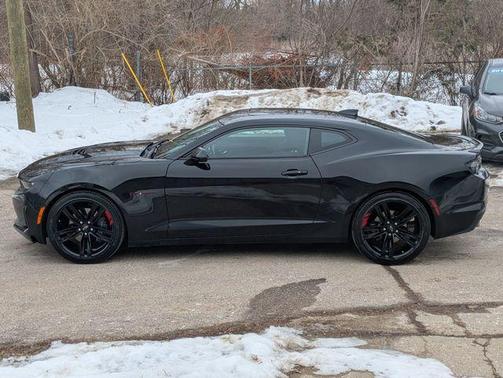 2022 Chevrolet Camaro LT1