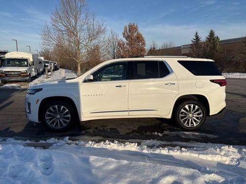 2023 Chevrolet Traverse Premier