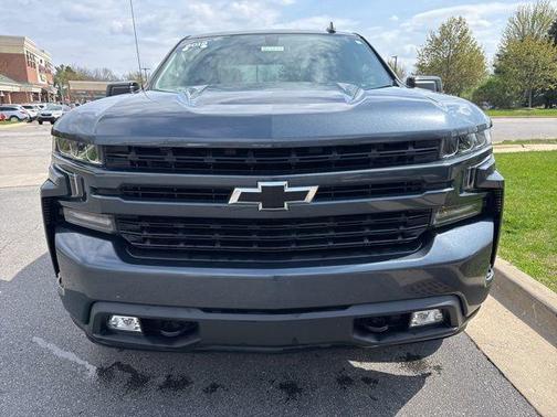 Shadow Gray Metallic 2019 Chevrolet Silverado 1500 RST