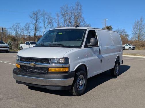 2025 Chevrolet Express 2500 Work Van