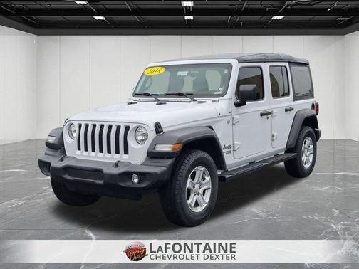 Bright White Clearcoat 2018 Jeep Wrangler Unlimited Sport