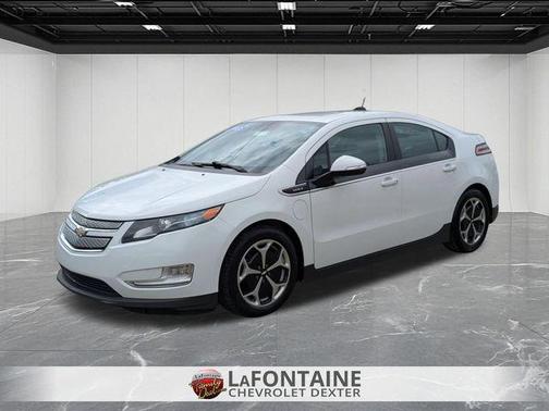 Summit White 2015 Chevrolet Volt Base