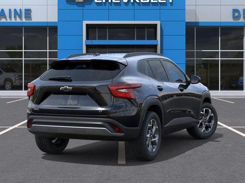Black Metallic 2026 Chevrolet Trax LT