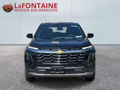 Mosaic Black Metallic 2025 Chevrolet Equinox LT