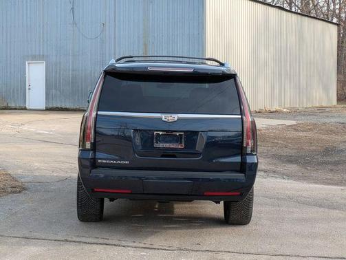 2019 Cadillac Escalade ESV Premium Luxury